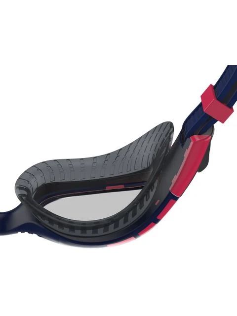 Speedo Futura Biofuse Flexiseal Triathlon Polarised Goggles - Navy & Phoenix Red 4 Speedo Futura Biofuse Flexiseal Triathlon Polarised Goggles - Navy & Phoenix Red - Image 4