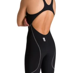 Arena Powerskin ST 2.0 Kneelength - Black -Swimmer Store arena powerskin st 20 kneelength black 2a898 50 12